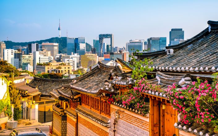 Seoul Feature Image Seoul city skyline